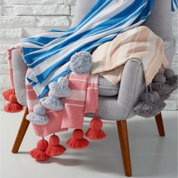 COPY - Whim by Martha Stewart Tassel Throw - Picture 2 of 5